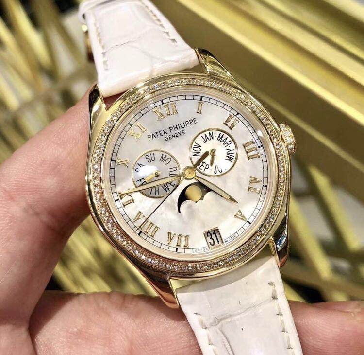 PATEK PHILIPPE 百達翡麗 4936J